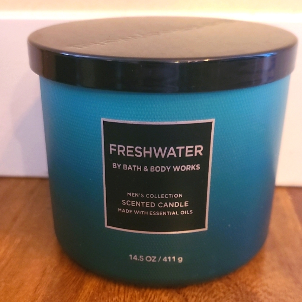 FRESHWATER 3 Wick Candle Bath And Body Works Men's Collection